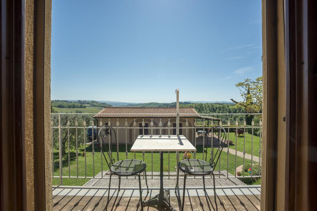 Agriturismo Il Poggetto San Gimignano Kültér fotó